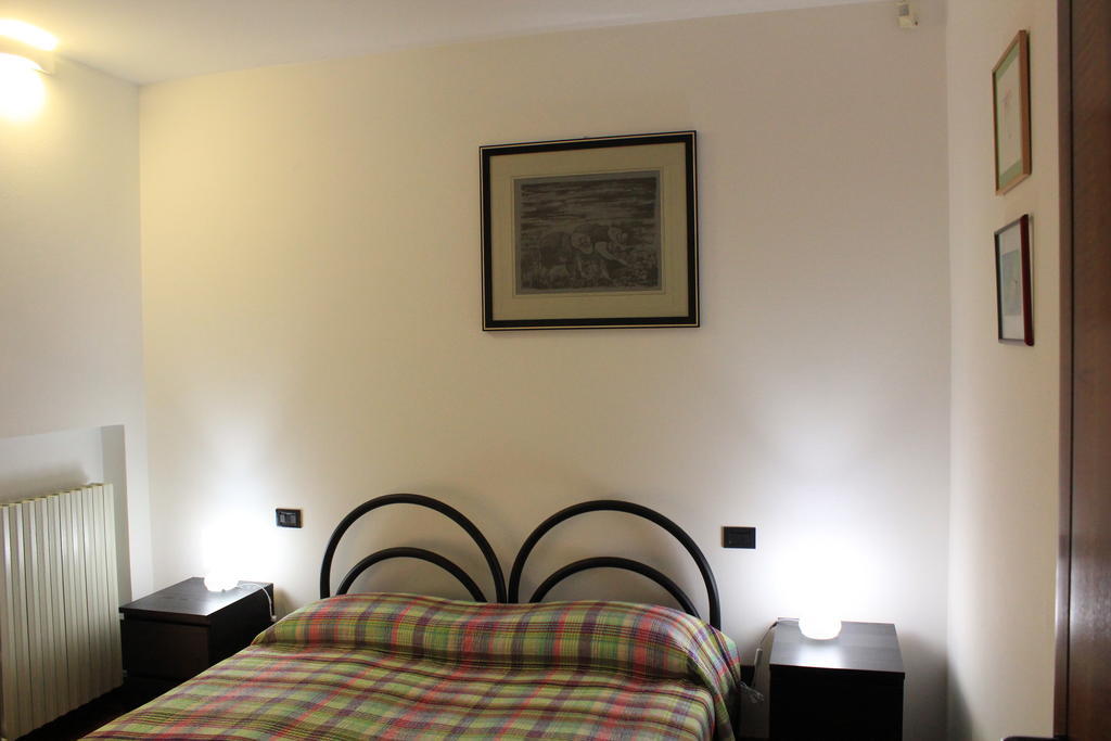 3 Tesori B&B Castel d'Ario Ruang foto